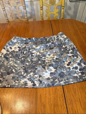 Orvis Blue and Gray Camouflage-Style Women's Skort